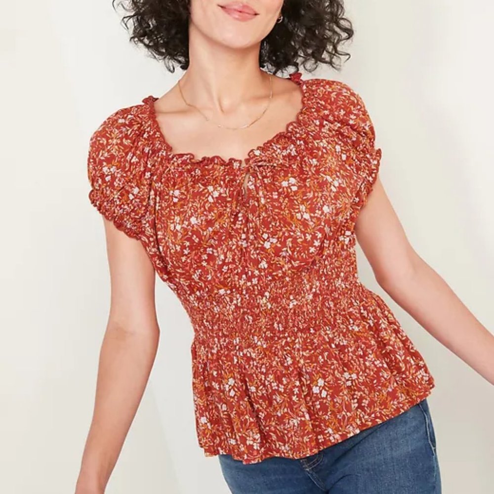 NWT Old Navy Puff-Sleeve Floral-Print Smocked Peplum Blouse